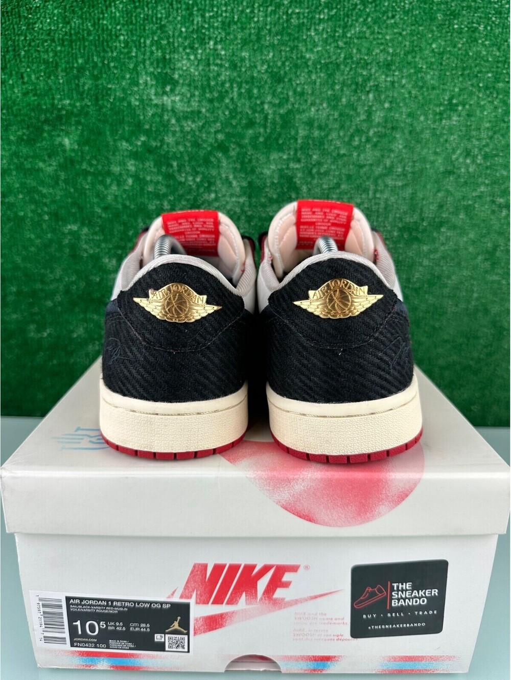 Trophy Room x Air Jordan 1 Retro OG SP Low Rookie Card Away - Picture 5 of 10